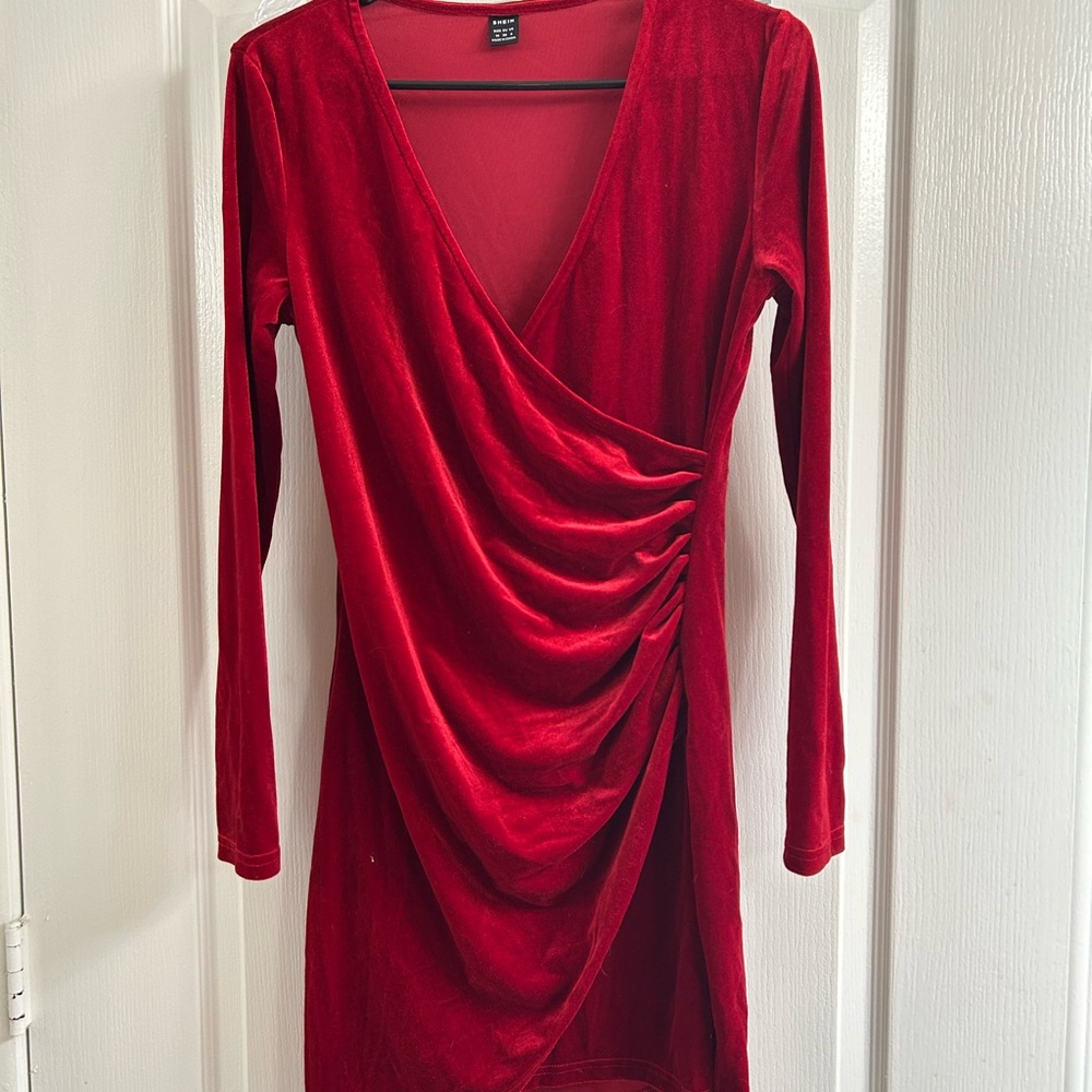 SHEIN Red Velvet Long Sleeve Dress